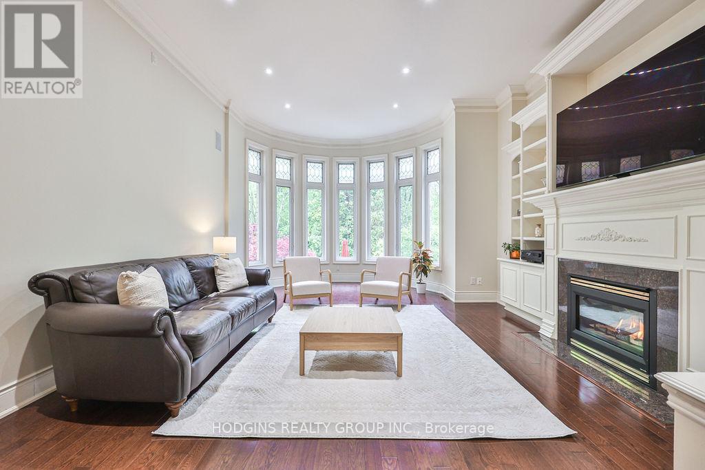 3264 Barchester Court, Mississauga, Ontario  L5L 5Z1 - Photo 10 - W12507960