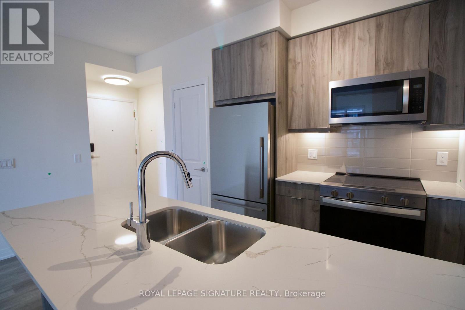 1105 - 15 Watergarden Drive, Mississauga, Ontario  L5R 0H4 - Photo 15 - W12508008