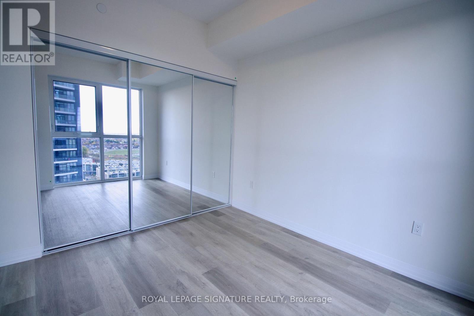 1105 - 15 Watergarden Drive, Mississauga, Ontario  L5R 0H4 - Photo 18 - W12508008