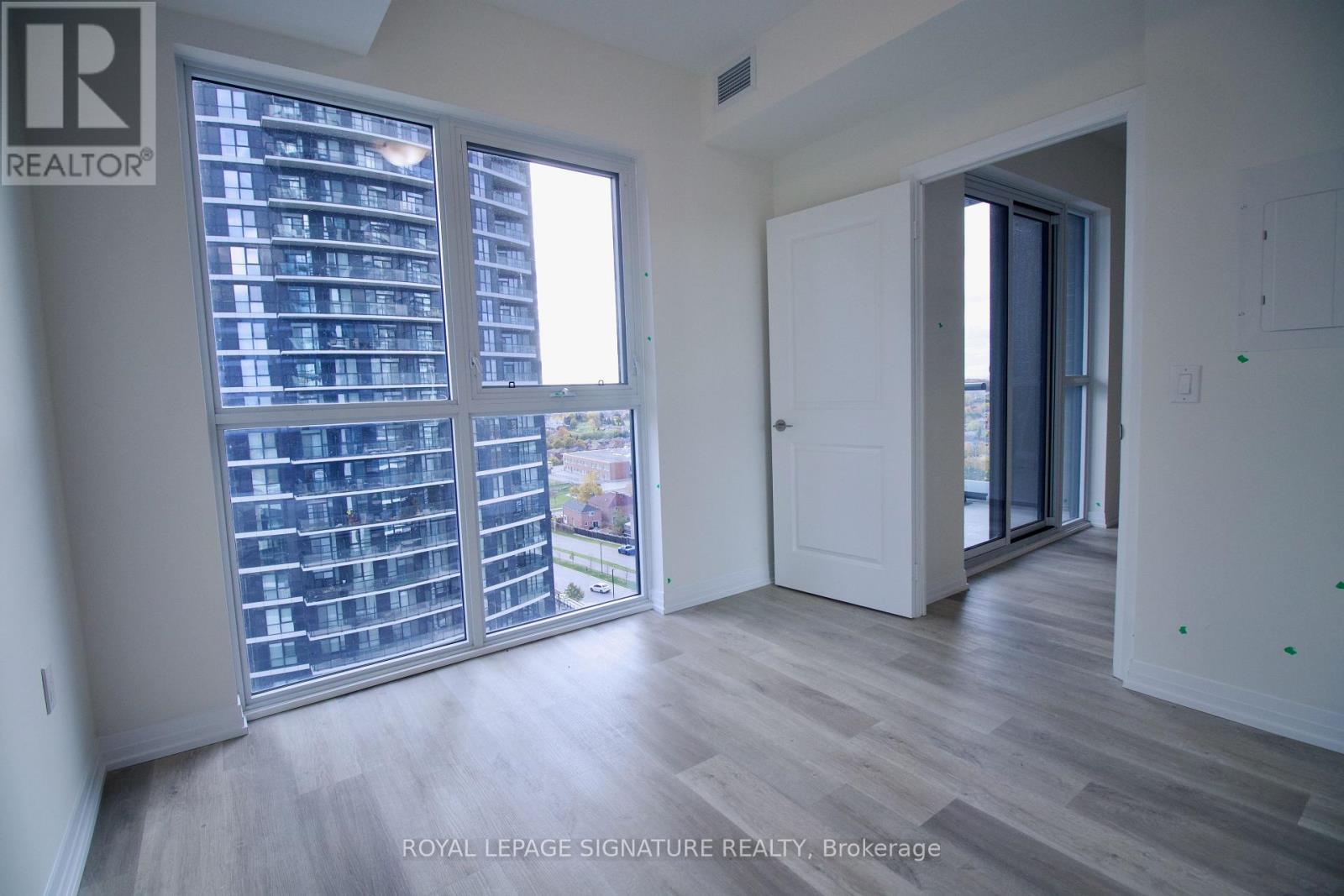 1105 - 15 Watergarden Drive, Mississauga, Ontario  L5R 0H4 - Photo 19 - W12508008