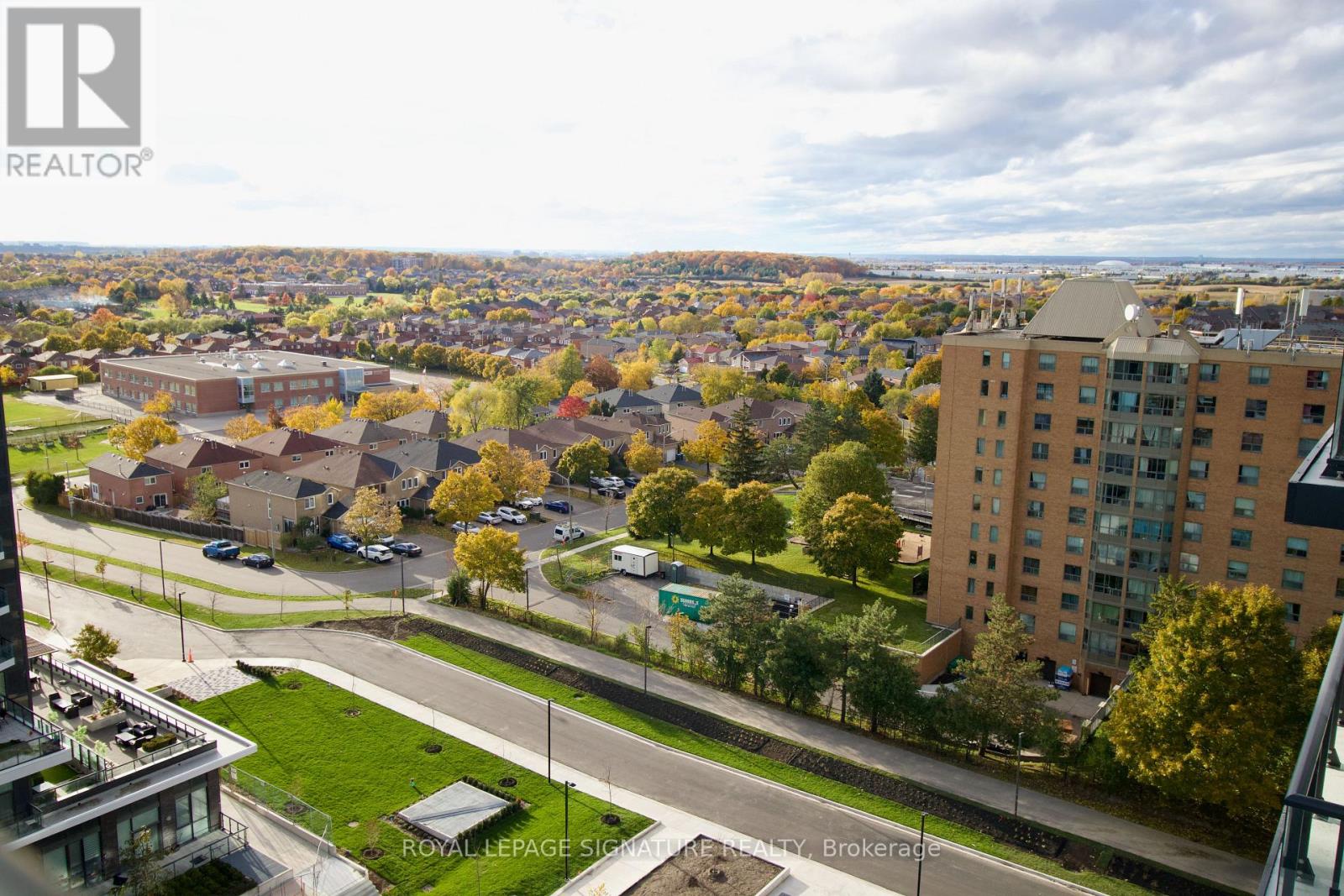 1105 - 15 Watergarden Drive, Mississauga, Ontario  L5R 0H4 - Photo 26 - W12508008