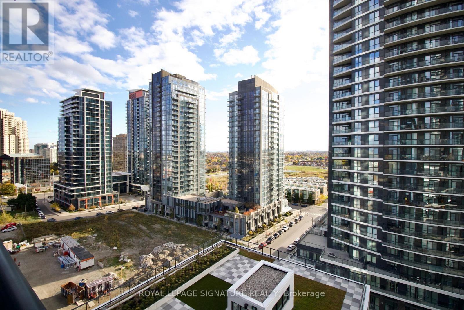 1105 - 15 Watergarden Drive, Mississauga, Ontario  L5R 0H4 - Photo 27 - W12508008