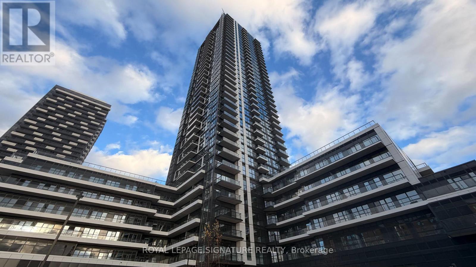 1105 - 15 Watergarden Drive, Mississauga, Ontario  L5R 0H4 - Photo 7 - W12508008