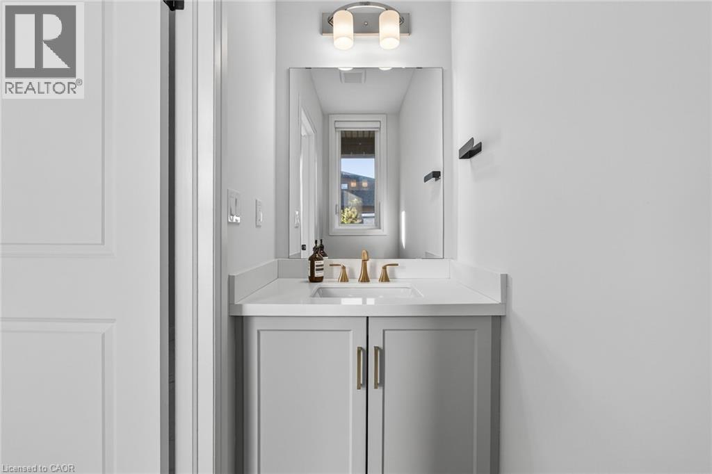 47 Bensley Lane Lane, Hamilton, Ontario  L9C 0E7 - Photo 7 - 40785591