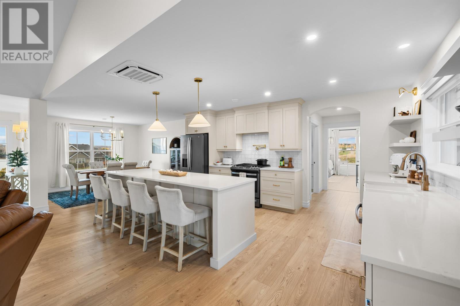 8 Macneill Avenue, Clyde River, Prince Edward Island  C0A 1H1 - Photo 12 - 202527257