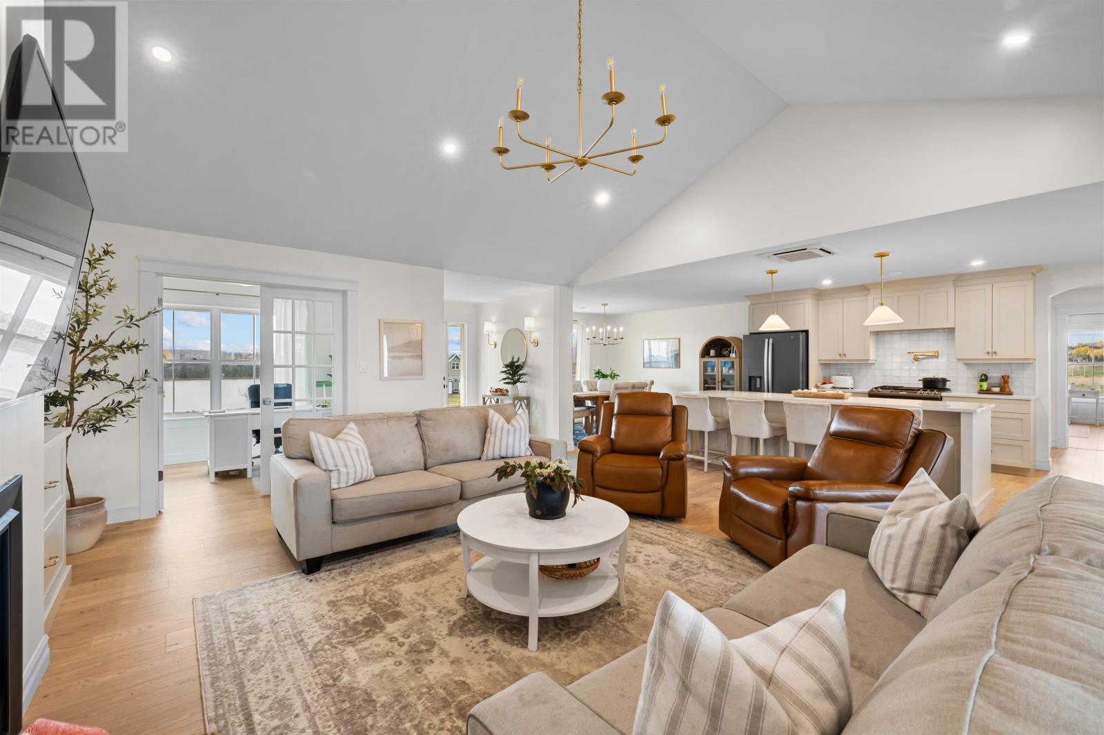 8 Macneill Avenue, Clyde River, Prince Edward Island  C0A 1H1 - Photo 17 - 202527257