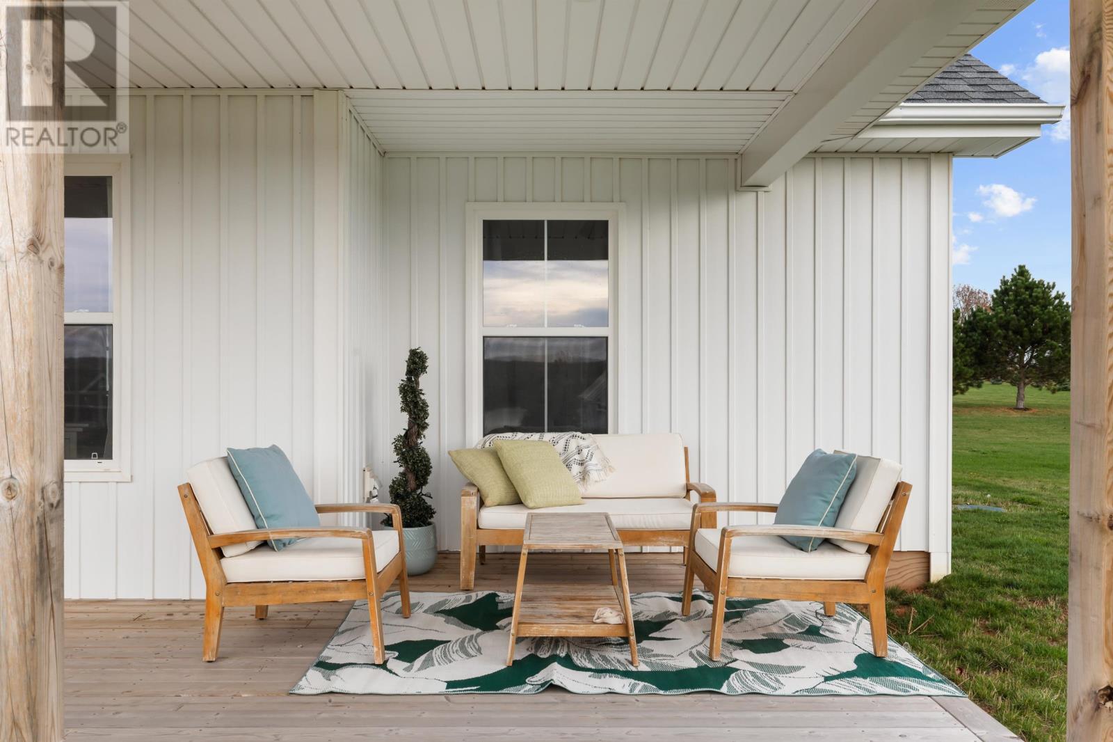 8 Macneill Avenue, Clyde River, Prince Edward Island  C0A 1H1 - Photo 40 - 202527257