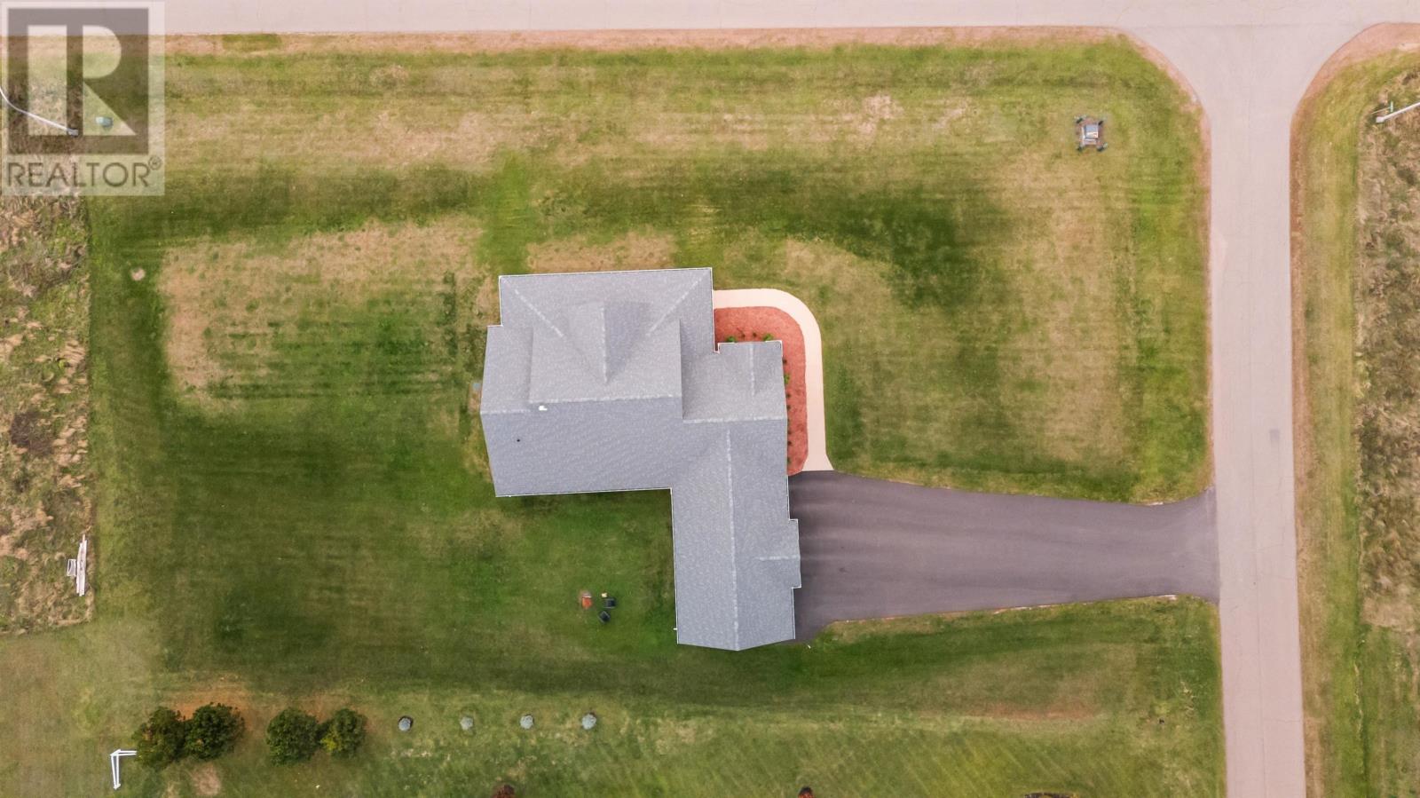 8 Macneill Avenue, Clyde River, Prince Edward Island  C0A 1H1 - Photo 45 - 202527257