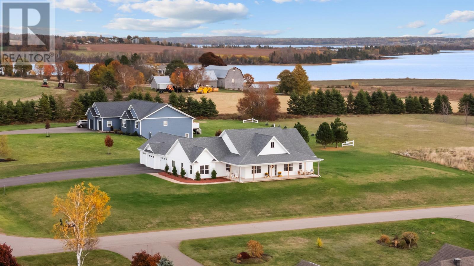 8 Macneill Avenue, Clyde River, Prince Edward Island  C0A 1H1 - Photo 5 - 202527257