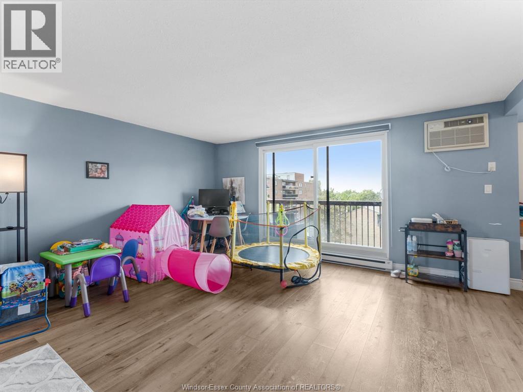 3936 Wyandotte Street East Unit# 503, Windsor, Ontario N8Y 4V1 - Photo 5 - 25022580