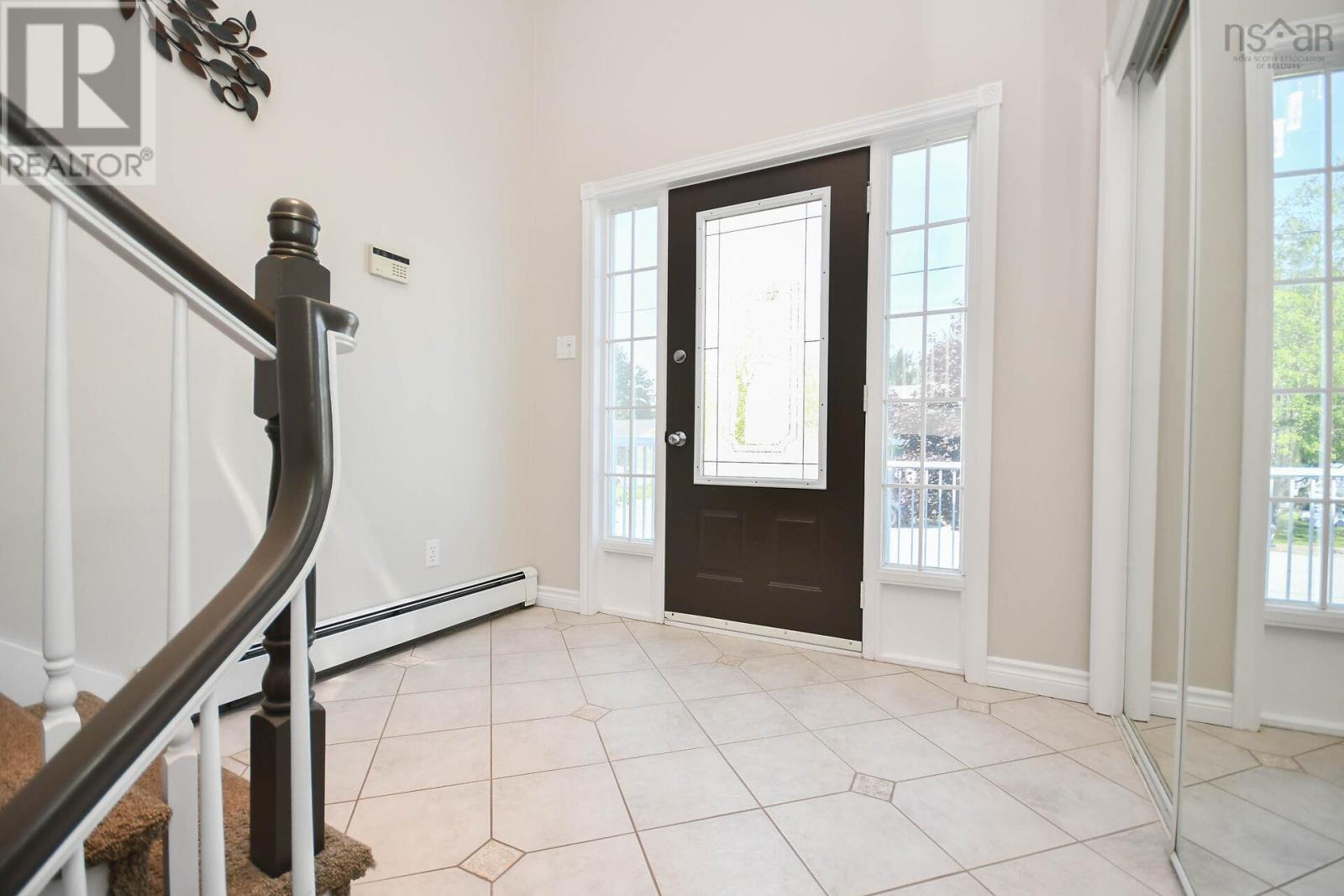 31 Barry Crescent, Herring Cove, Nova Scotia  B3R 2L7 - Photo 4 - 202519013