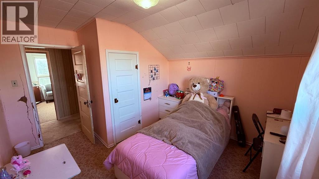 215 5 Avenue W, Hanna, Alberta  T0J 1P0 - Photo 28 - A2263668