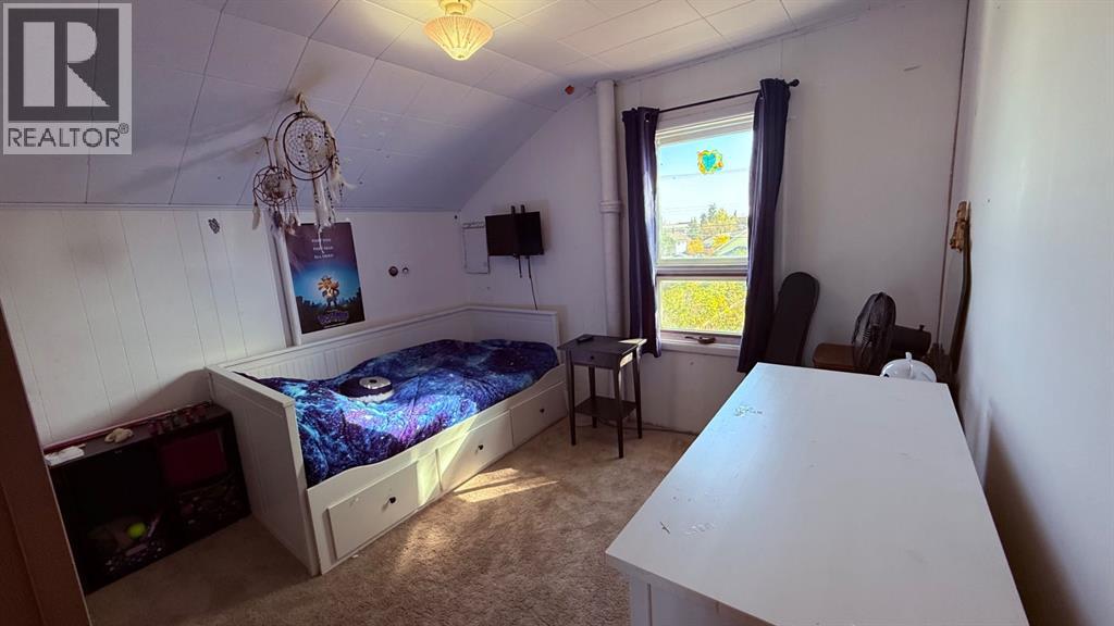 215 5 Avenue W, Hanna, Alberta  T0J 1P0 - Photo 25 - A2263668