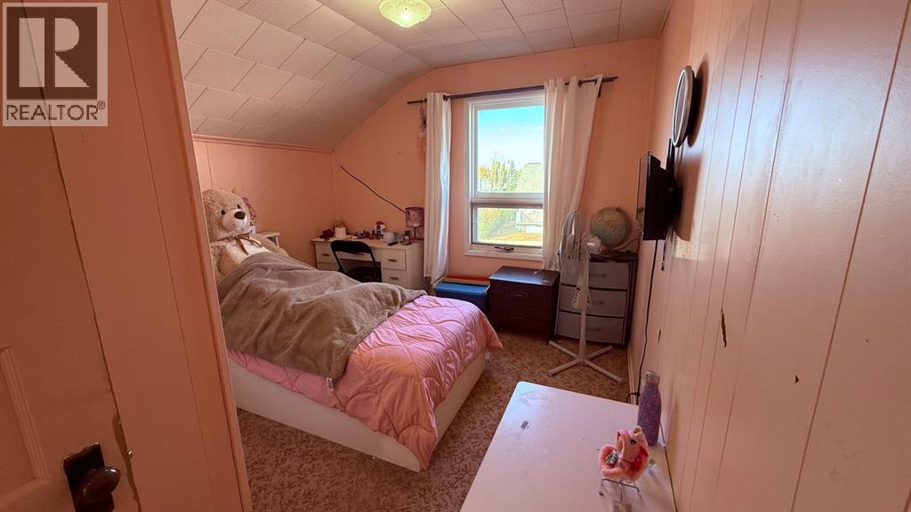 215 5 Avenue W, Hanna, Alberta  T0J 1P0 - Photo 27 - A2263668