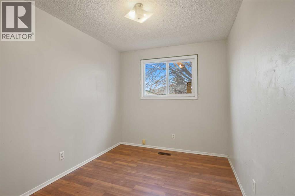 40 Wells Street, Red Deer, Alberta  T4N 5Y3 - Photo 21 - A2268634