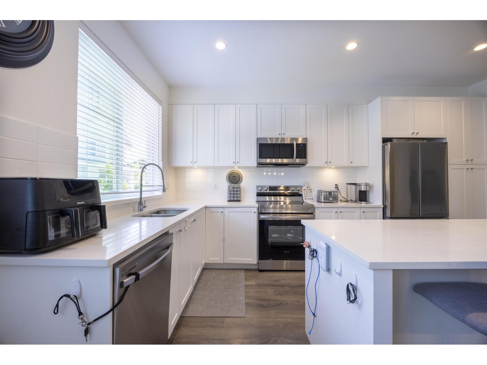 35 15487 99a Avenue, Surrey, British Columbia V3R 0G9 - Photo 9 - R3036108