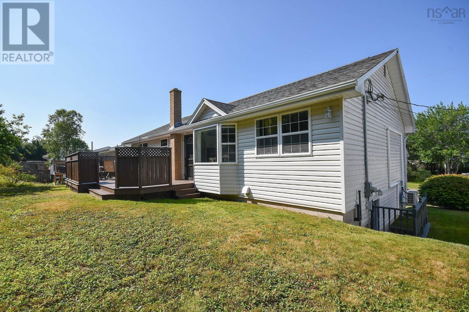 31 Barry Crescent, Herring Cove, Nova Scotia  B3R 2L7 - Photo 42 - 202519013