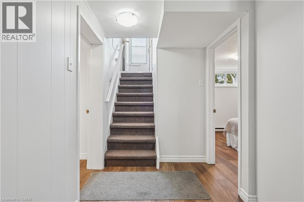 6 Clive Avenue, Guelph, Ontario  N1E 3S3 - Photo 4 - 40775345