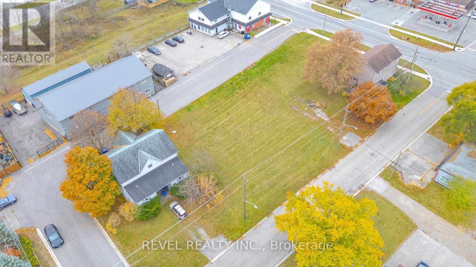 8 Brydges Street, Brant, Ontario  N3L 1R4 - Photo 5 - X12507748