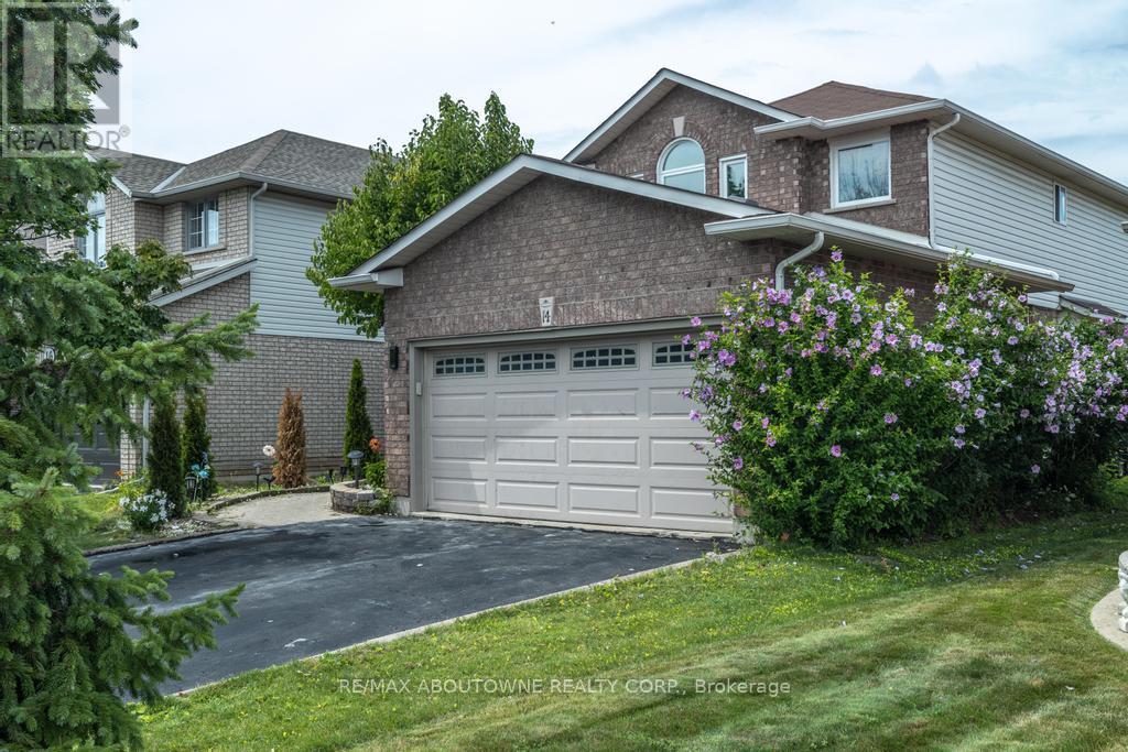 14 SABLE DRIVE, Hamilton, Ontario