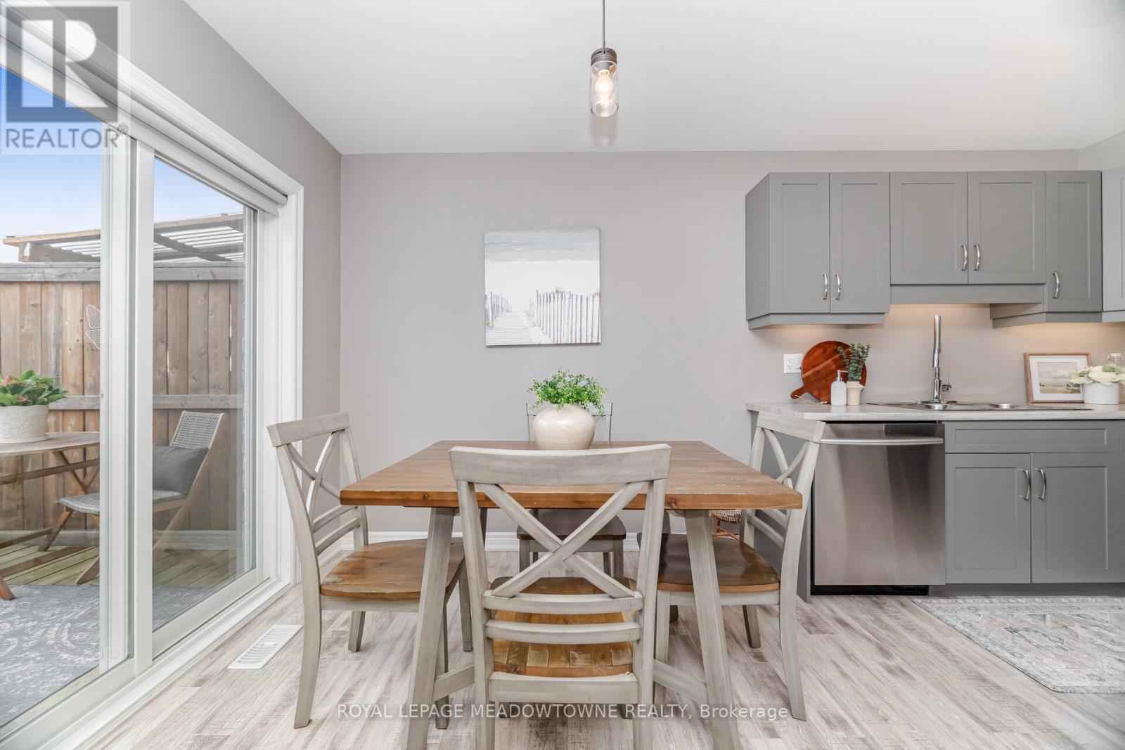 6338 Shapton Crescent, Niagara Falls, Ontario  L2H 0L9 - Photo 22 - X12507774