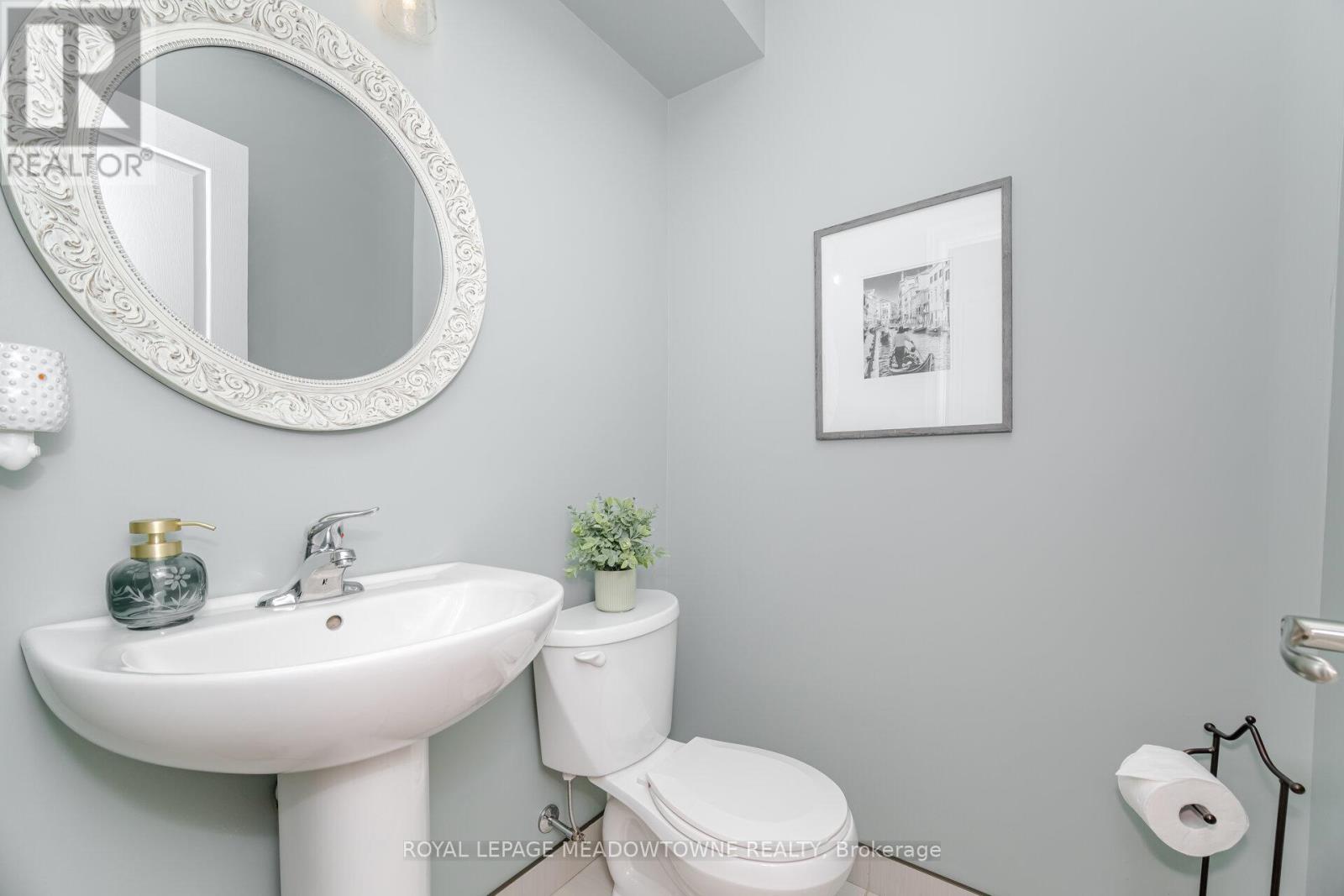 6338 Shapton Crescent, Niagara Falls, Ontario  L2H 0L9 - Photo 28 - X12507774