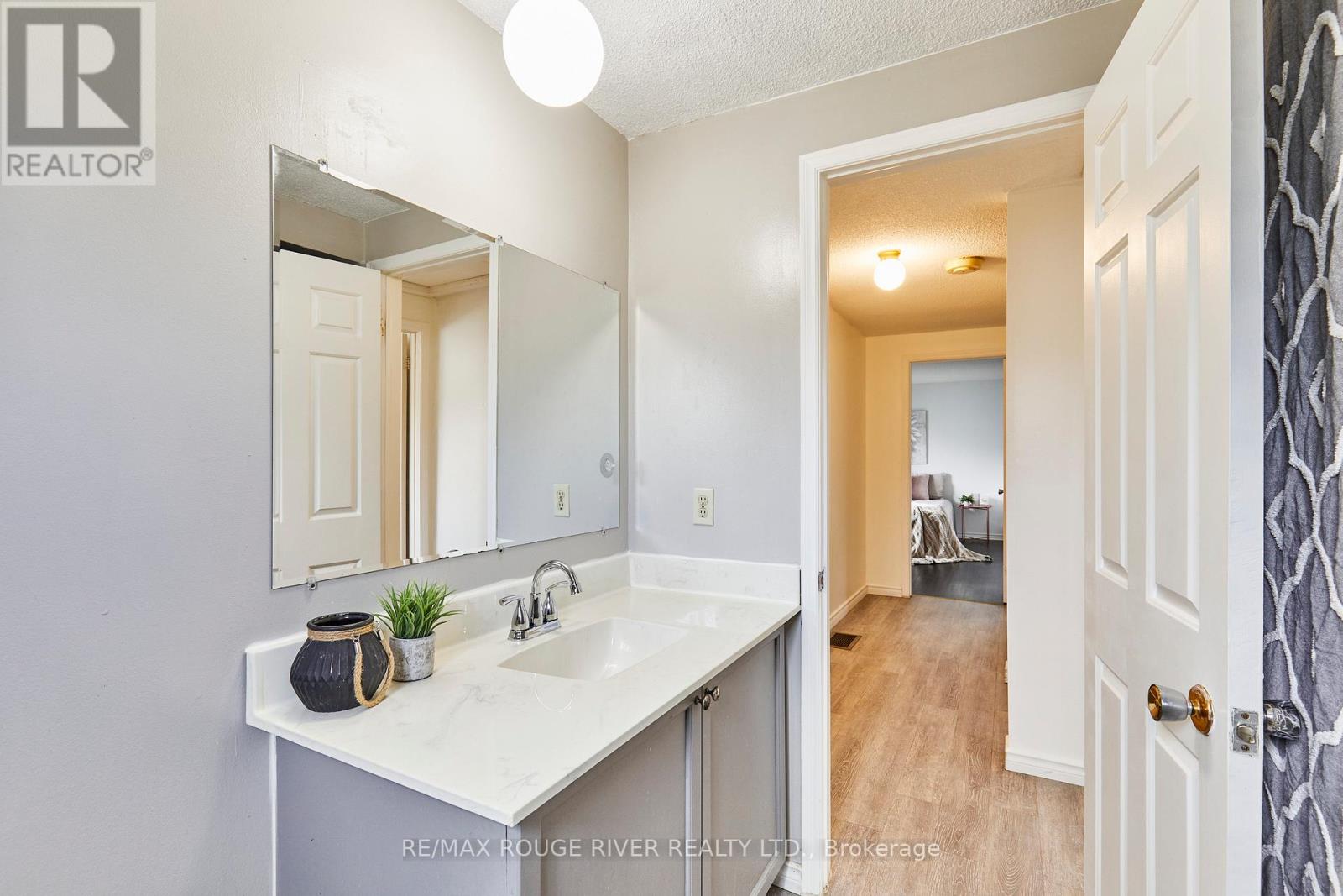 607 Carlisle Street, Cobourg, Ontario  K9A 4Y4 - Photo 26 - X12507778