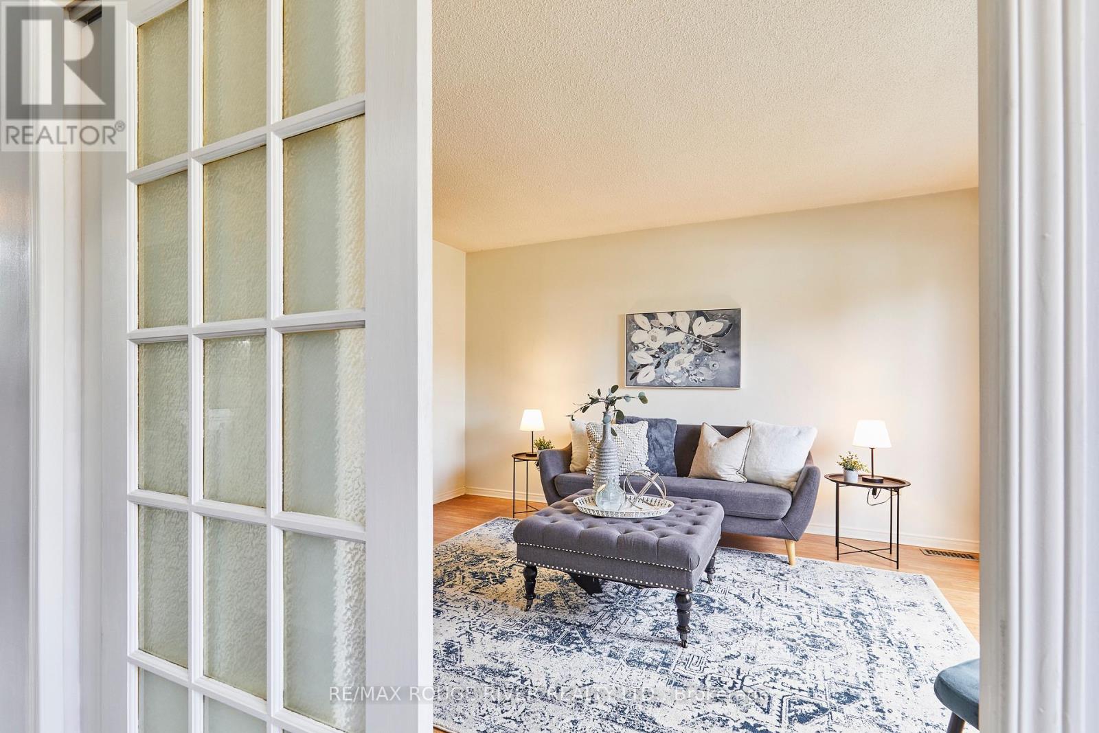 607 Carlisle Street, Cobourg, Ontario  K9A 4Y4 - Photo 8 - X12507778