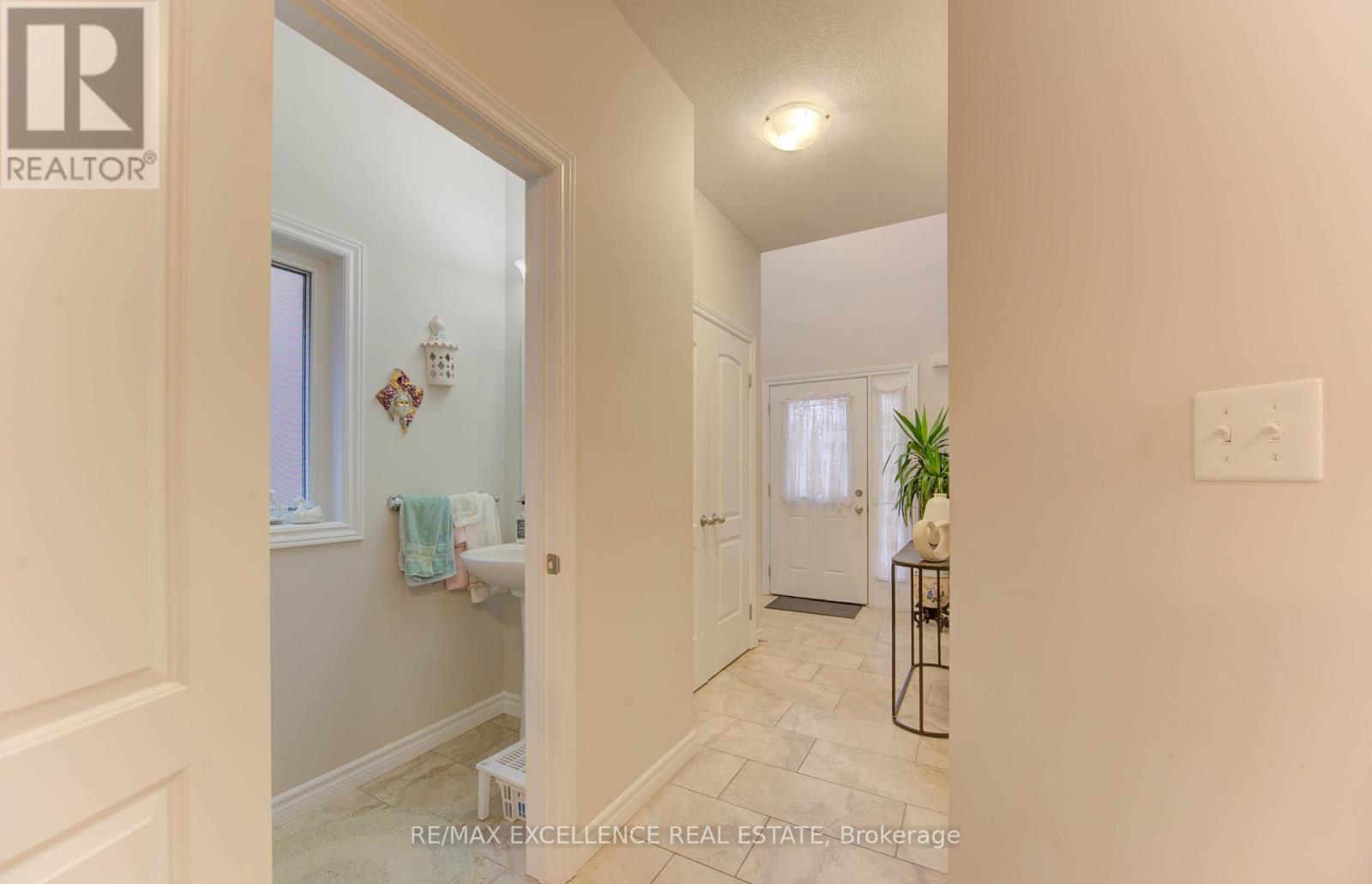 295 Steepleridge Street, Kitchener, Ontario  N2P 0B4 - Photo 22 - X12507780