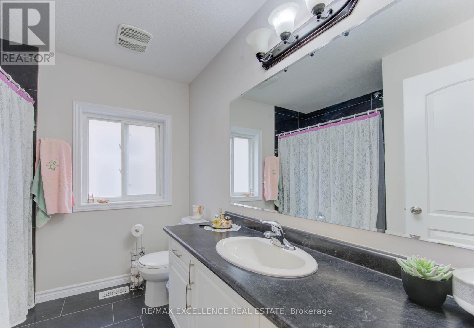 295 Steepleridge Street, Kitchener, Ontario  N2P 0B4 - Photo 28 - X12507780