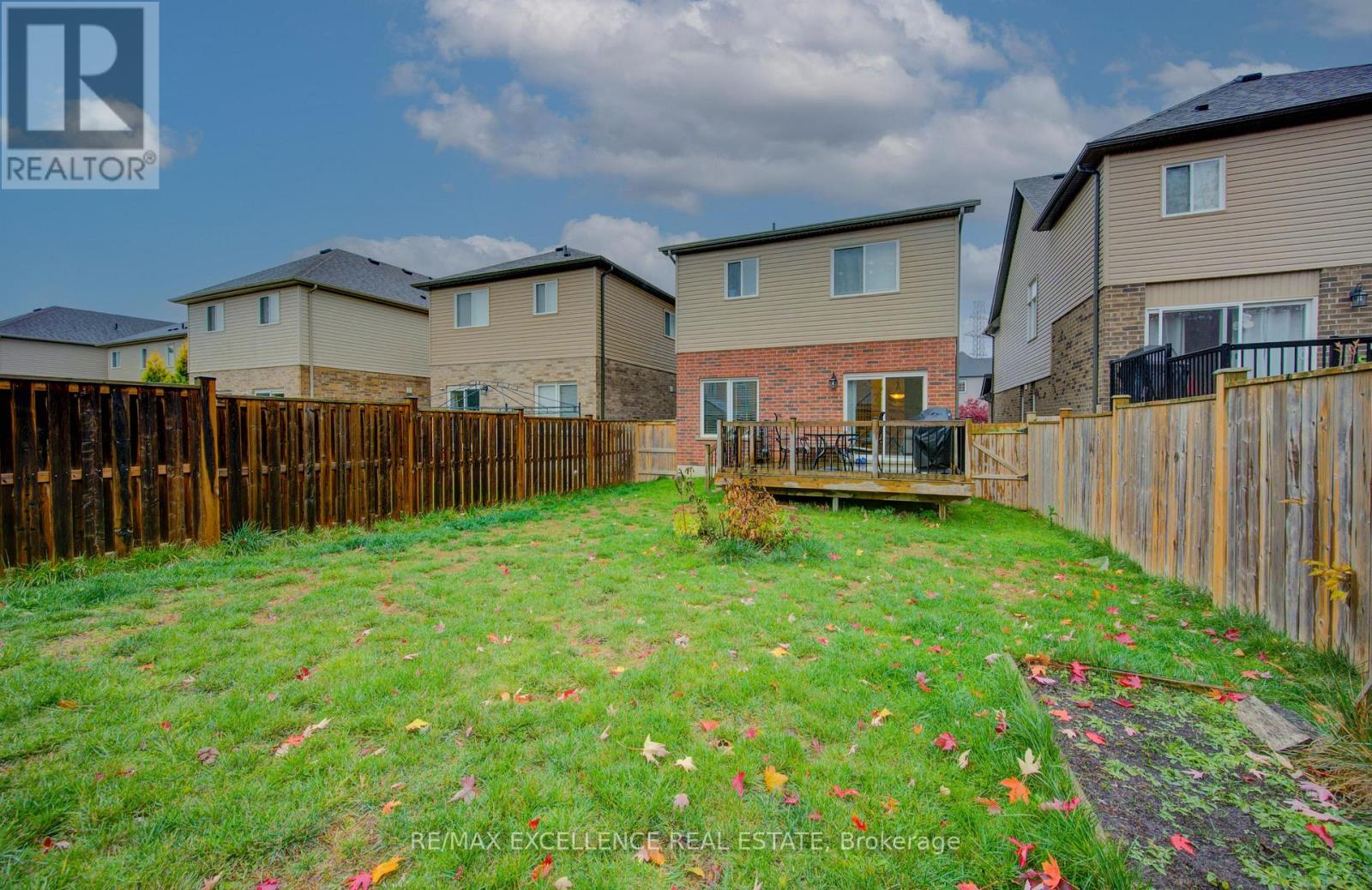 295 Steepleridge Street, Kitchener, Ontario  N2P 0B4 - Photo 44 - X12507780