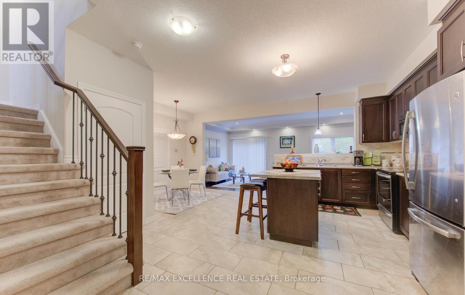 295 Steepleridge Street, Kitchener, Ontario  N2P 0B4 - Photo 6 - X12507780