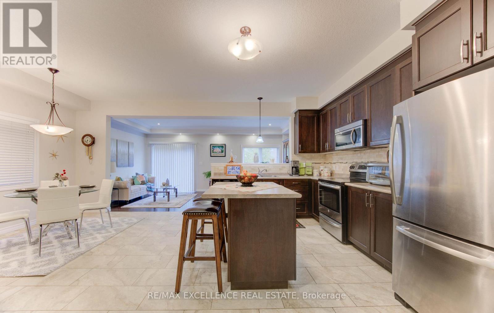 295 Steepleridge Street, Kitchener, Ontario  N2P 0B4 - Photo 7 - X12507780