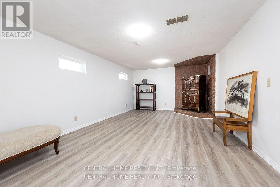 92 Pinemeadow Crescent, Waterloo, Ontario  N2T 1A7 - Photo 20 - X12507862