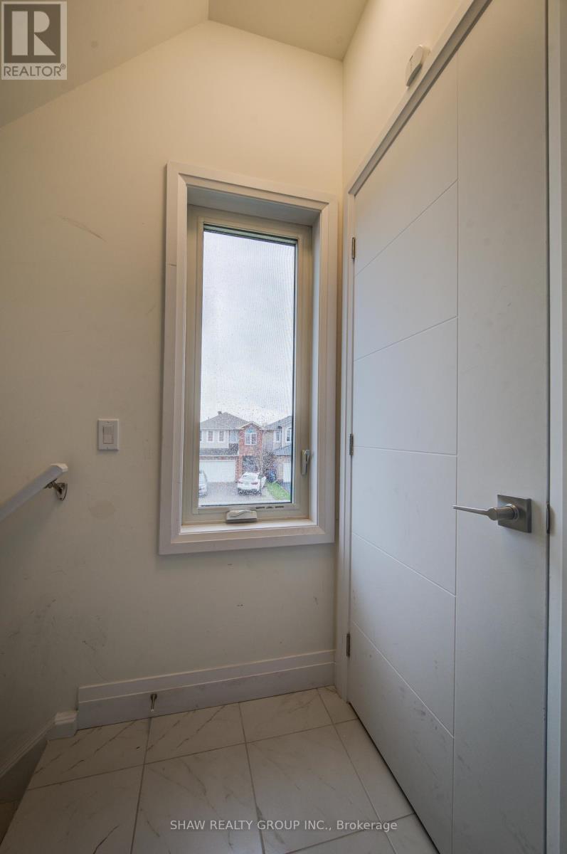 4 Lily Lane, Guelph, Ontario  N1L 0R2 - Photo 12 - X12508000