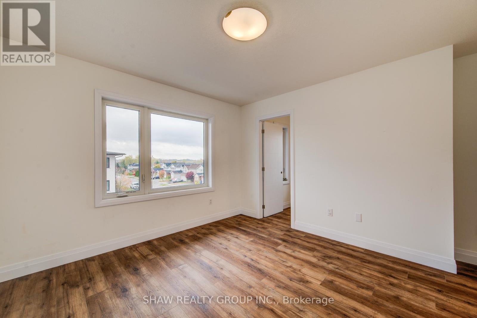 4 Lily Lane, Guelph, Ontario  N1L 0R2 - Photo 35 - X12508000