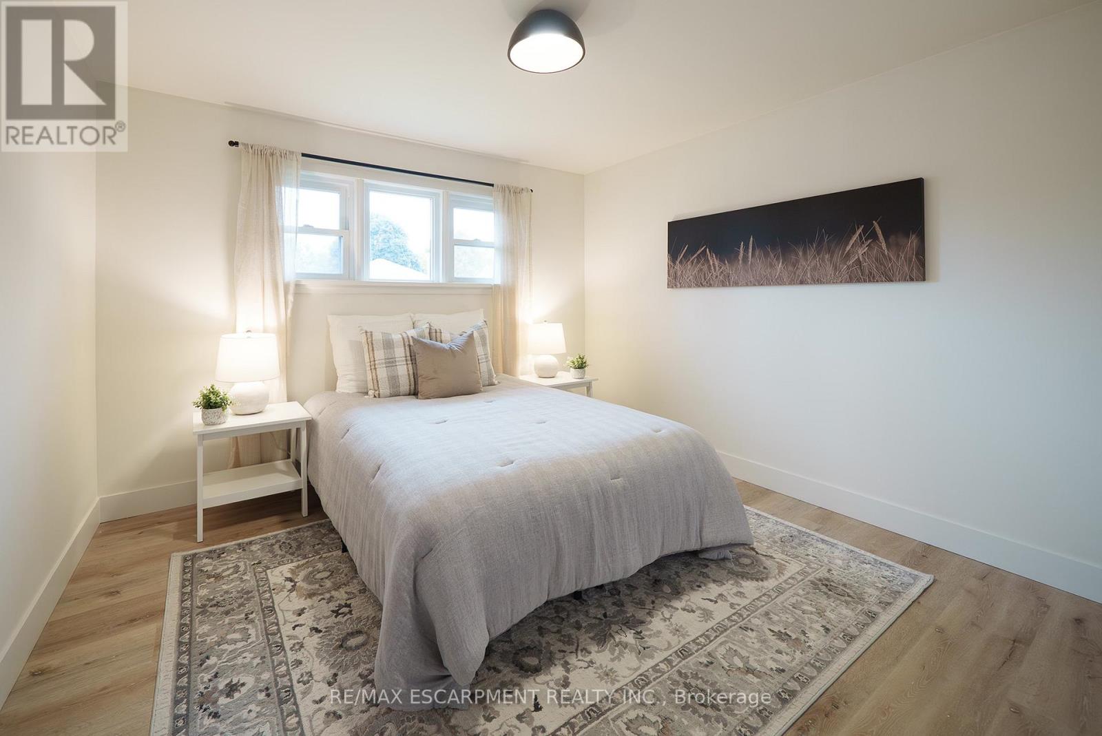 37 Rowanwood Avenue, Brantford, Ontario  N3S 7C1 - Photo 14 - X12508006