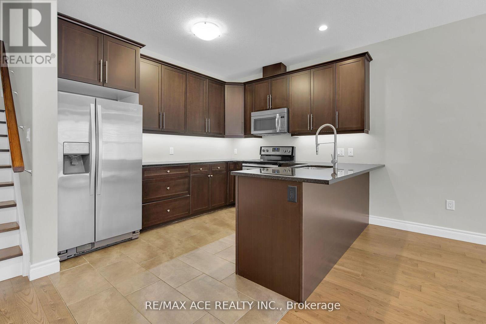 72 - 2235 Blackwater Road, London North, Ontario  N5X 0L8 - Photo 10 - X12508036