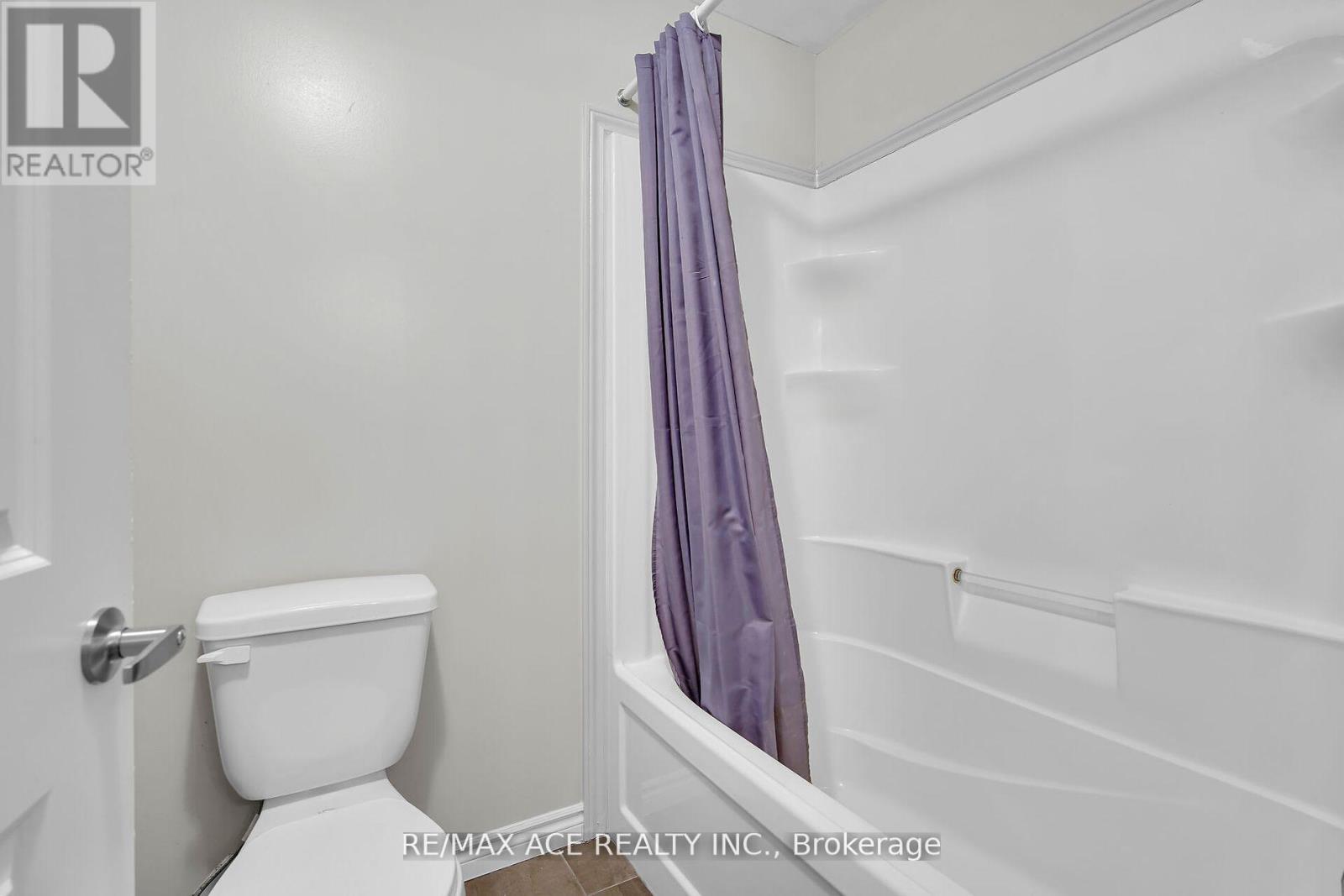 72 - 2235 Blackwater Road, London North, Ontario  N5X 0L8 - Photo 28 - X12508036