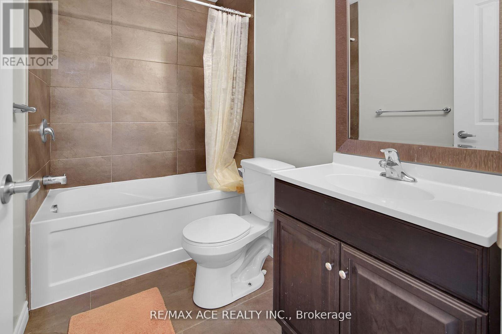 72 - 2235 Blackwater Road, London North, Ontario  N5X 0L8 - Photo 32 - X12508036