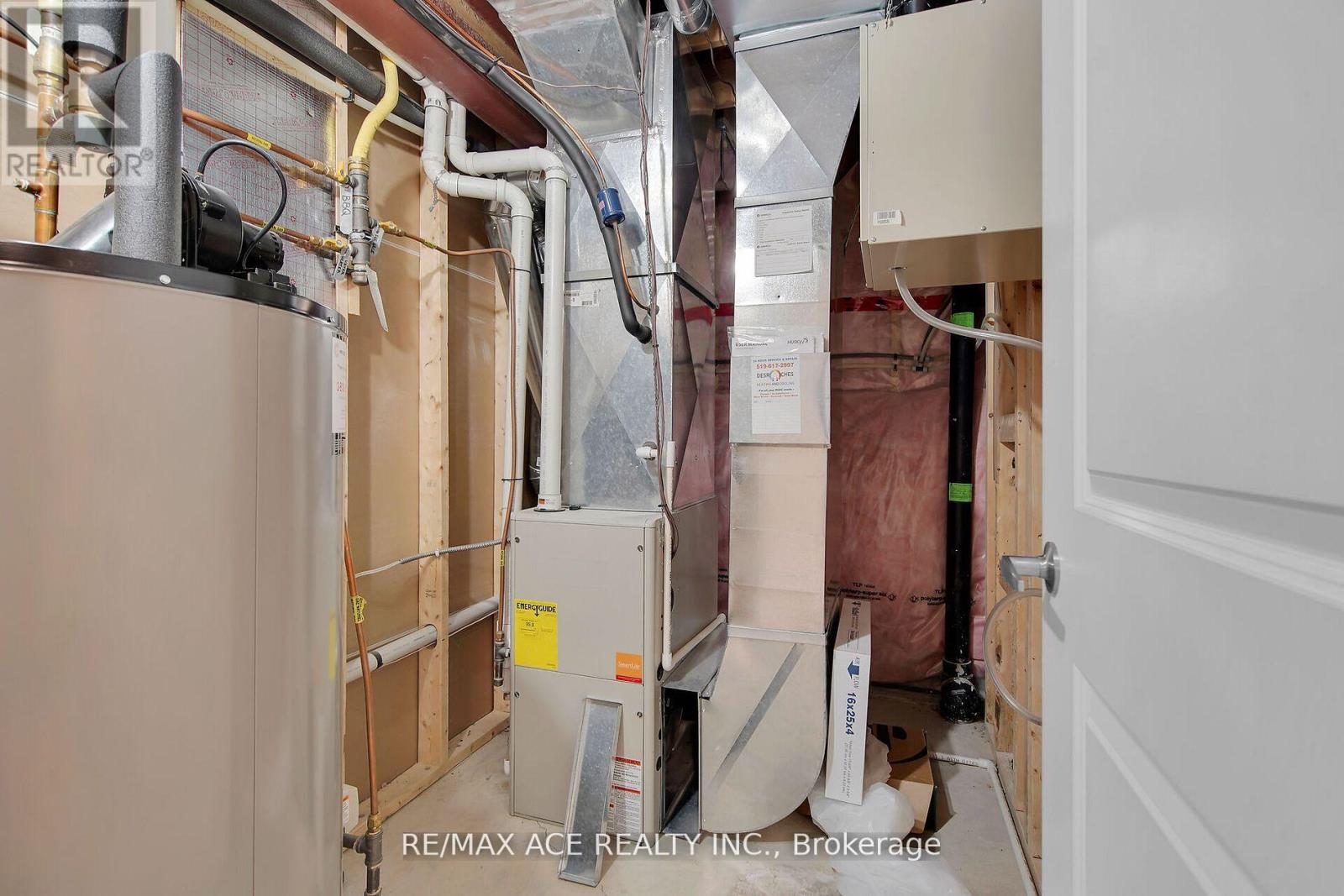 72 - 2235 Blackwater Road, London North, Ontario  N5X 0L8 - Photo 33 - X12508036