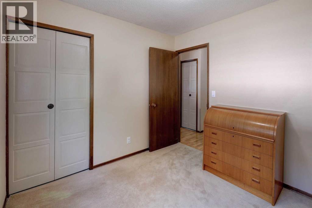 5601 Dalcastle Hill Nw, Calgary, Alberta  T3A 2A2 - Photo 23 - A2251238