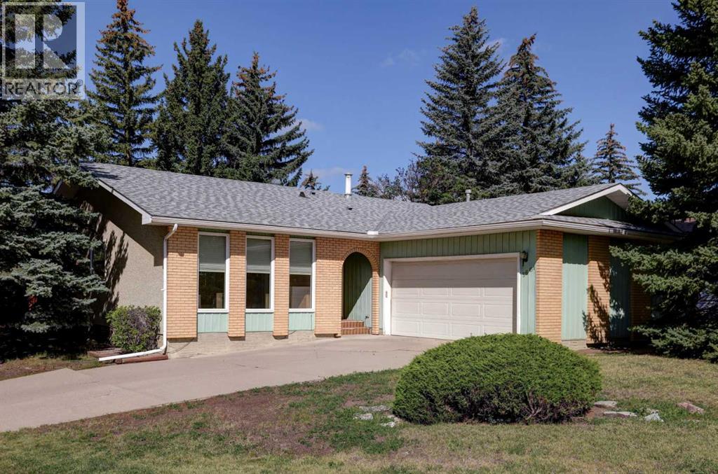 5601 Dalcastle Hill Nw, Calgary, Alberta  T3A 2A2 - Photo 1 - A2251238