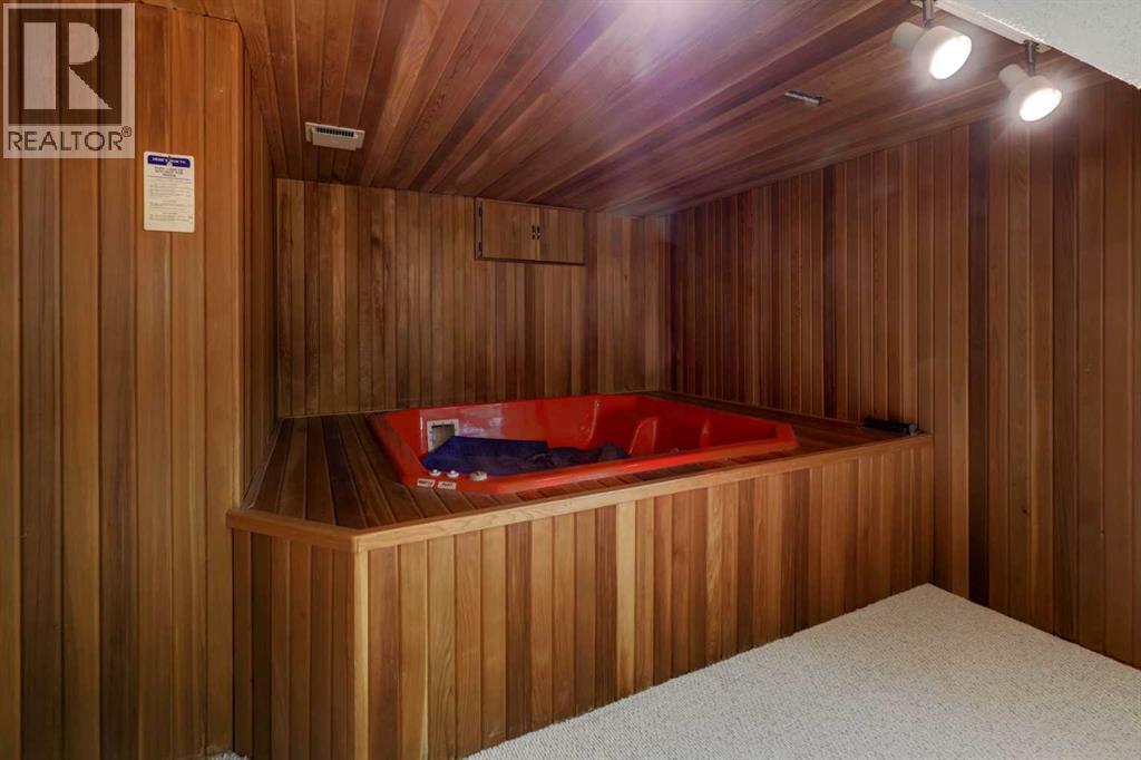 5601 Dalcastle Hill Nw, Calgary, Alberta  T3A 2A2 - Photo 31 - A2251238