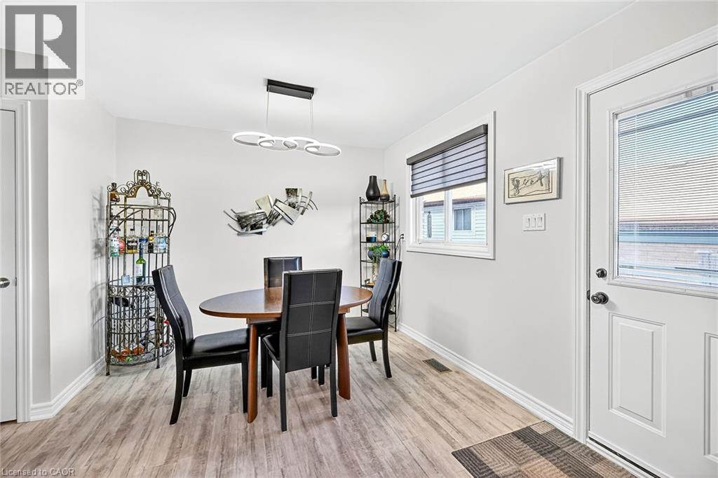 52 Gardiner Drive, Hamilton, Ontario  L9C 4V2 - Photo 15 - 40779608