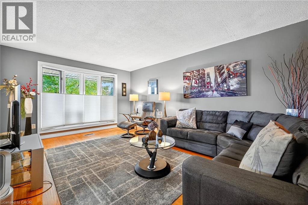 52 Gardiner Drive, Hamilton, Ontario  L9C 4V2 - Photo 6 - 40779608