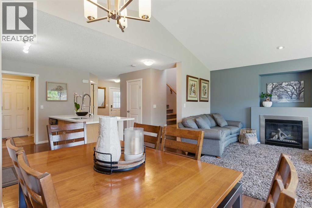 19 Sage Bank Road Nw, Calgary, Alberta  T3R 0J7 - Photo 4 - A2267895