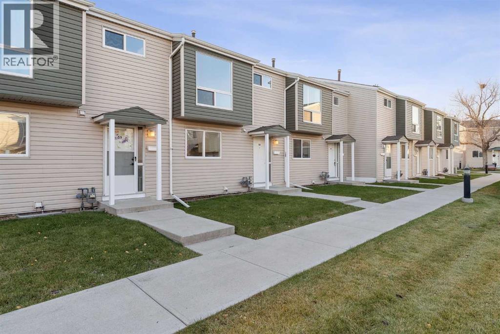 60, 5425 Pensacola Crescent Se, Calgary, Alberta T2A 2G7 - Photo 1 - A2268026