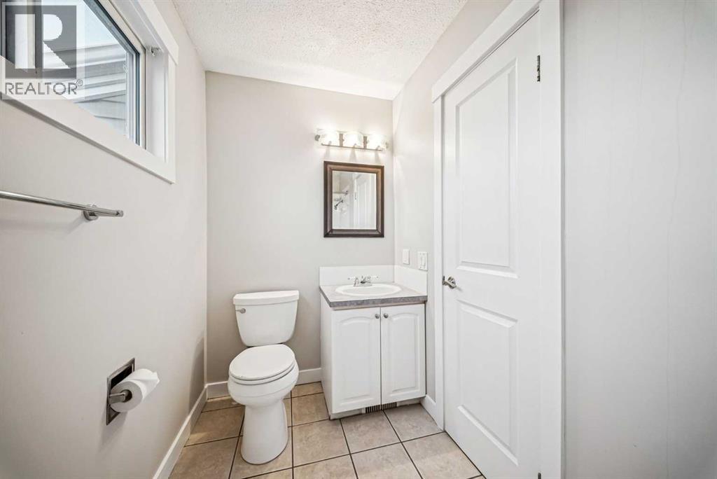 60, 5425 Pensacola Crescent Se, Calgary, Alberta T2A 2G7 - Photo 26 - A2268026