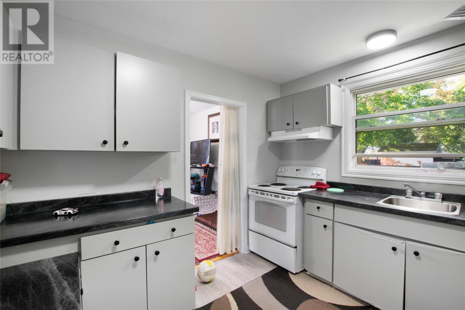 5 Blackwood Place, St Johns, Newfoundland & Labrador  A1B 2K5 - Photo 3 - 1292264